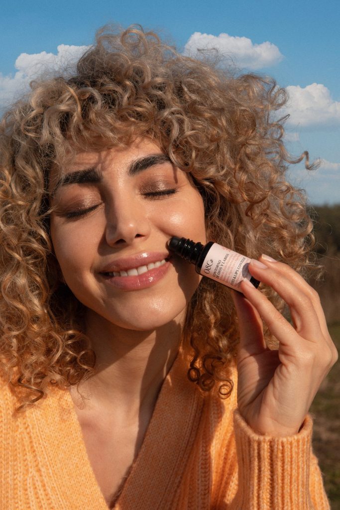 Ritual de belleza Orange & Cinnamon sobre la piel